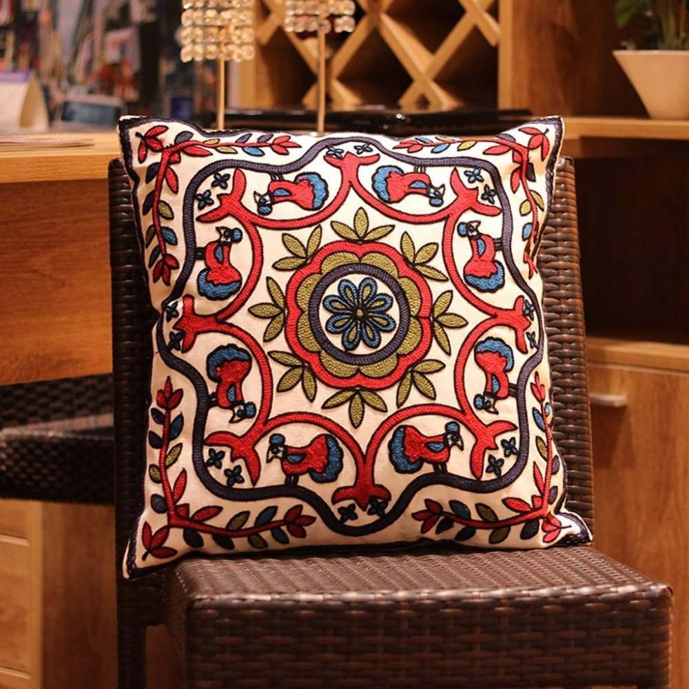 NEW Floral Bohemian Throw Pillow Cover 18"x18"